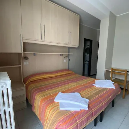 Отель Del Mera-ristorante Da Lui 2*