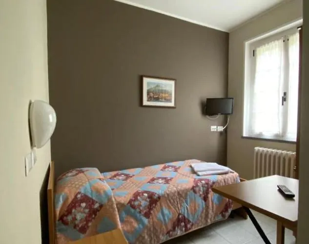 Del Mera-ristorante Da Lui Отель Сорико