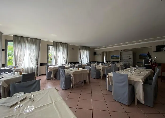 Отель Del Mera-ristorante Da Lui 2*