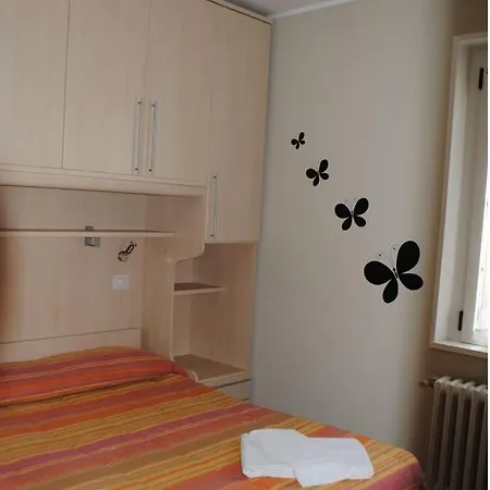 Del Mera-ristorante Da Lui מלון